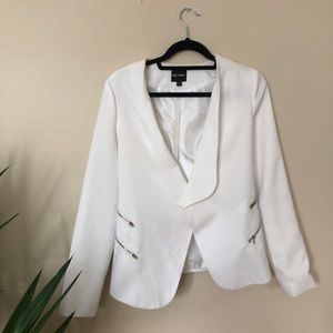 SOLD Crisp white blazer with gold details